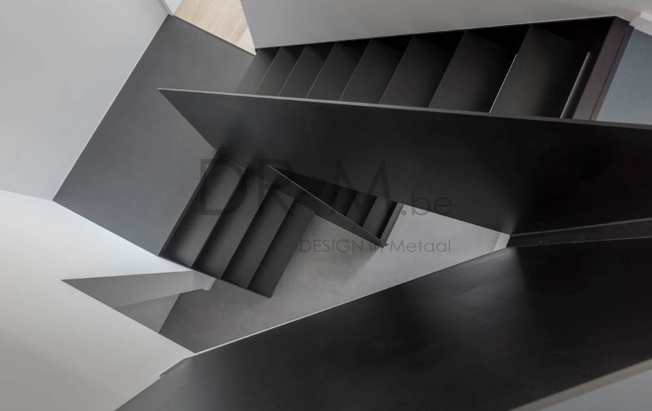 Modern Staircase, metal stair, metalen Designtrap, exclusieve trappen